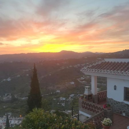 Casa Ana, Fantasticas Vistas A Frigiliana, El Mar Y La Montana Villa Exterior foto